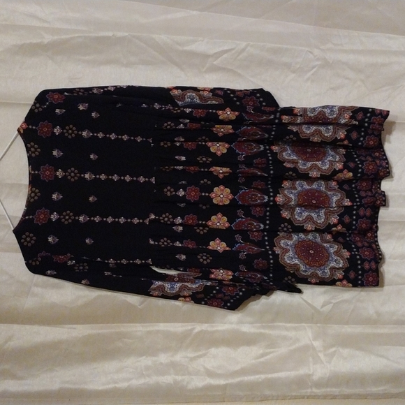 Emery Rose Plus Tassel Tie Neck Floral Print Tunic Dress - Picture 2 of 4